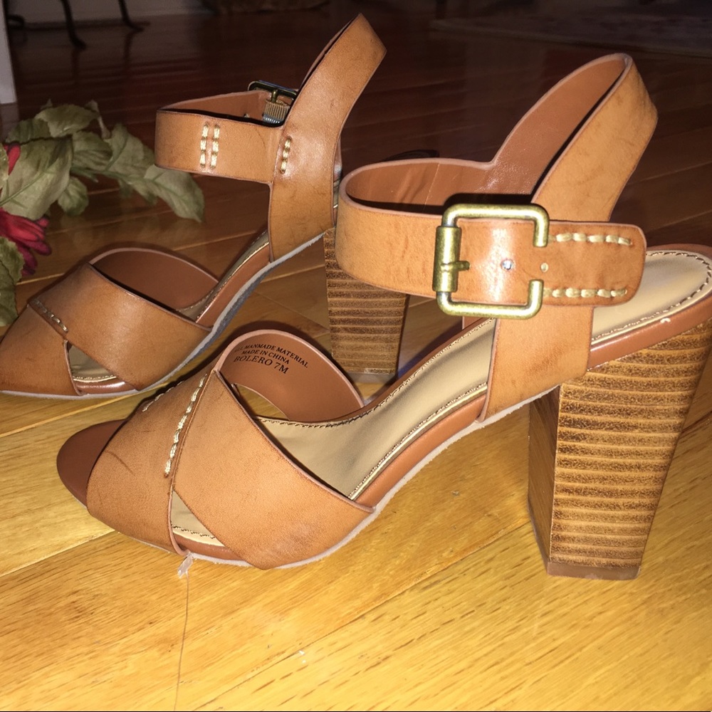 Crown Vintage saddle brown sandals